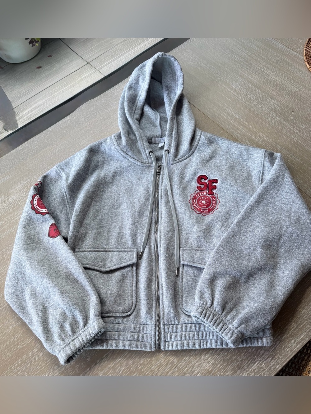 San Francisco NFL 49ers WEAR by Erin Andrews "Crest" Full-Zip Hoodie XL